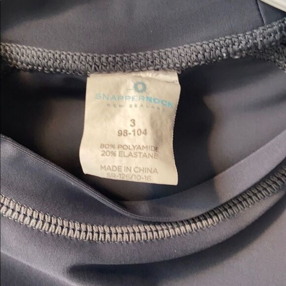 Snapper Rock Rash Guard - 3 - Picture 3 of 7